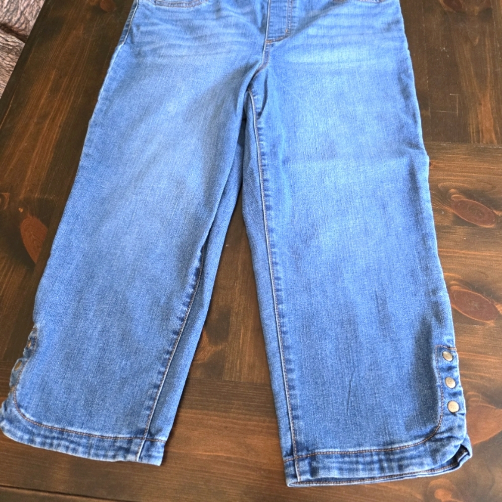 Kim Roger's Denium Capris